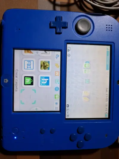 Nintendo 2DS azul con juego - miniatura 3