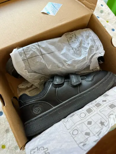 Zapatos negros para niño - miniatura 1