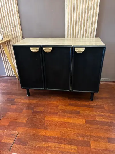Mueble Buffetero negro y madera - miniatura 1