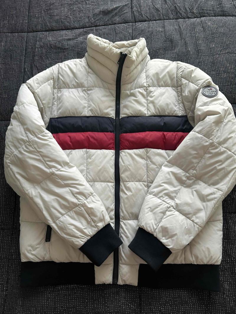 Parka Tommy Hilfiger Tipo Puffer Talla L - 1