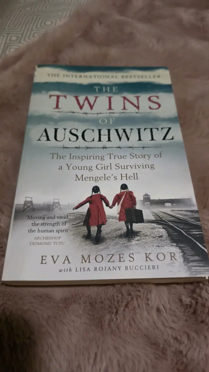 Libro The Twins of Auschwitz - 1