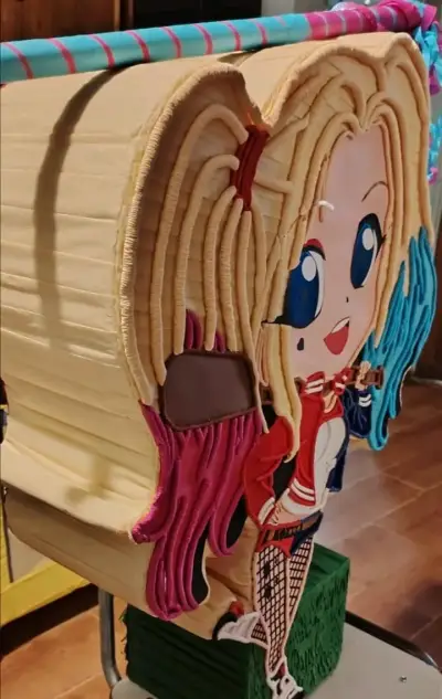 Piñata Harley Quinn - miniatura 5