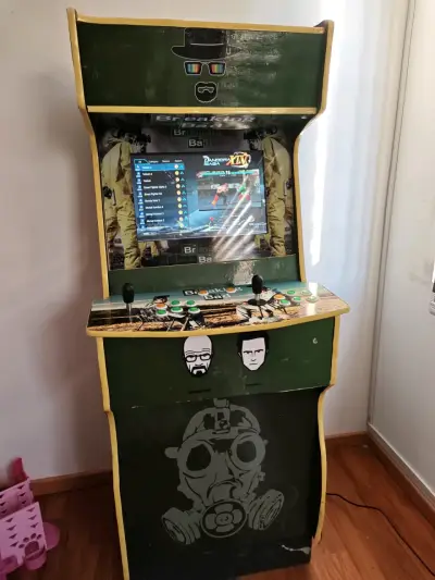 Máquina arcade Breaking Bad 19" pulgadas. - miniatura 1