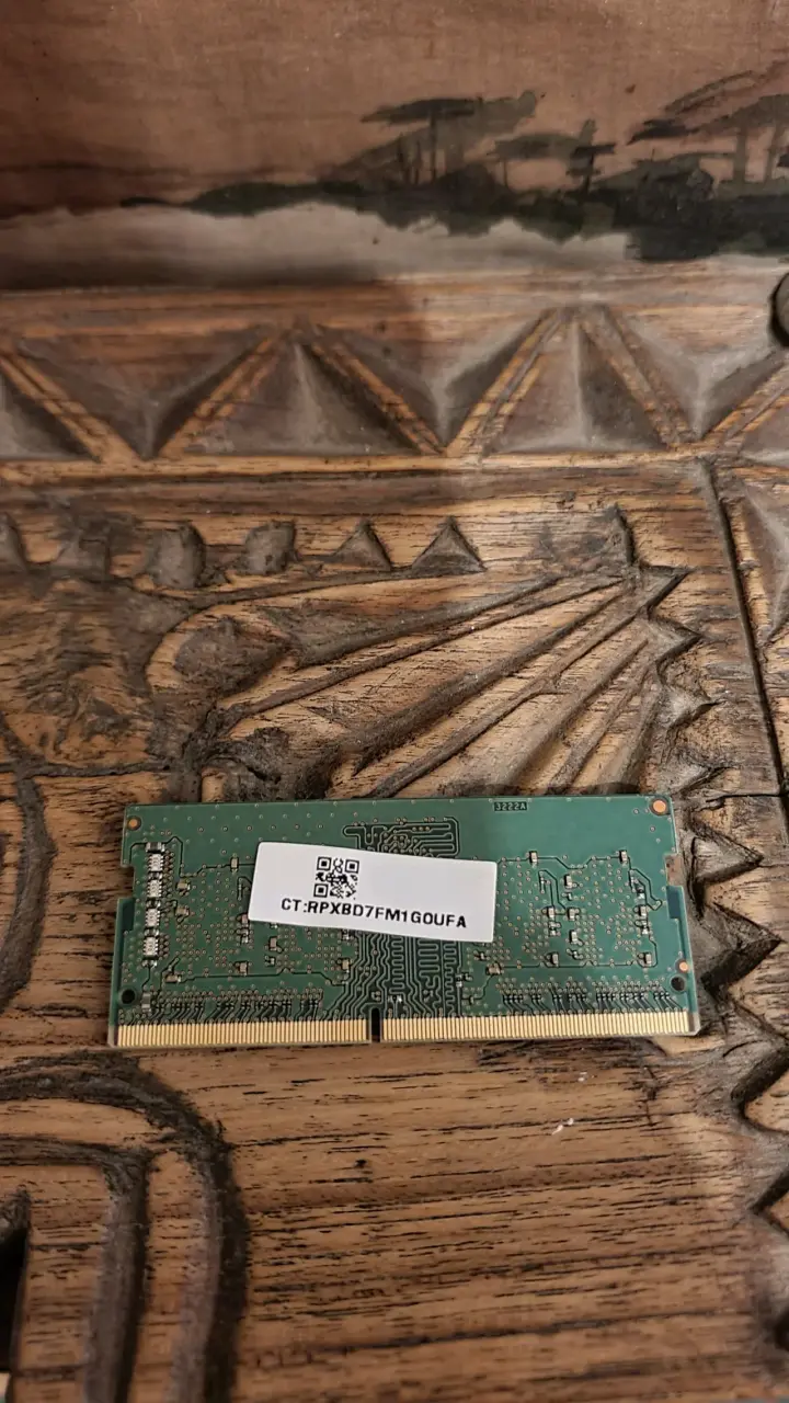 Memoria RAM 8GB DDR4 - 3