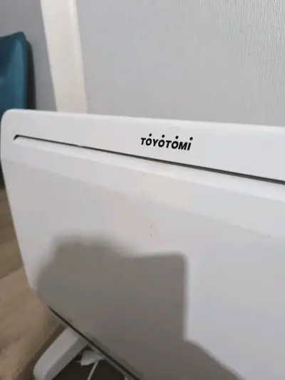 Calefactor Toyotomi blanco - miniatura 2