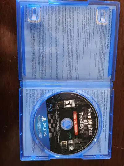 PS4 Core Collection: Five Nights at Freddy's - miniatura 2