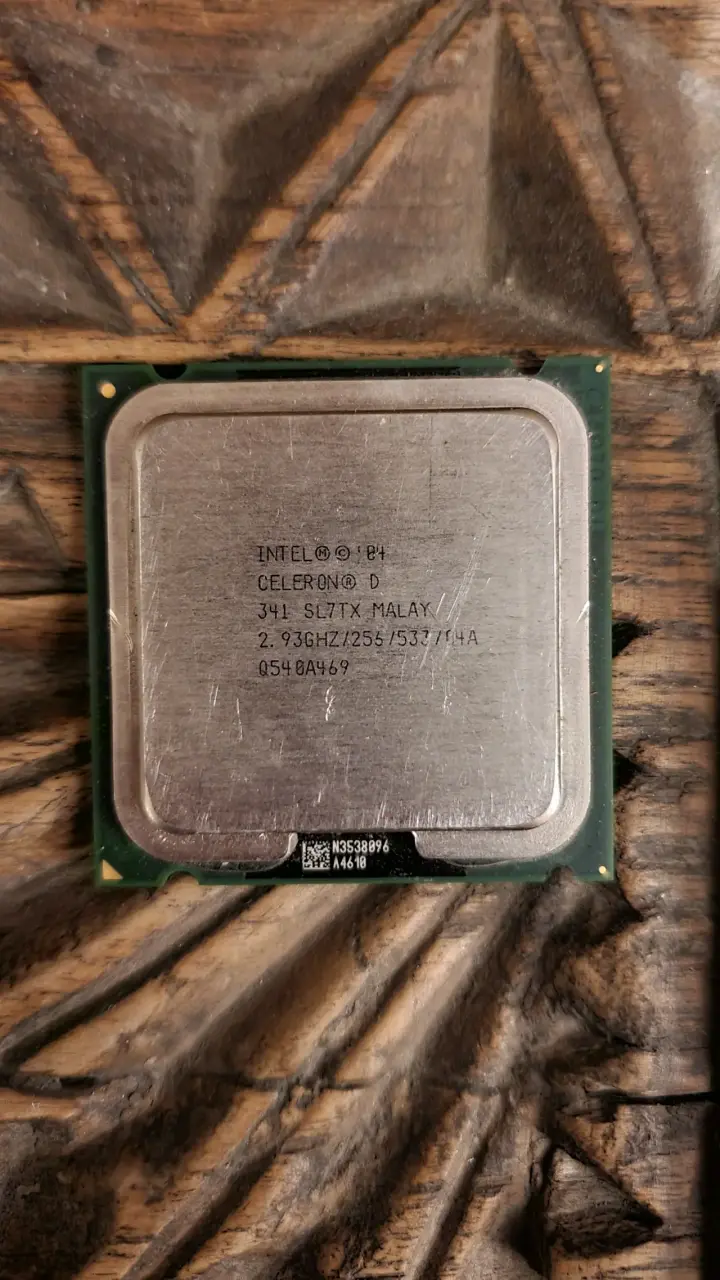 Vendo Lote De Procesador Intel Celeron y Módulos - 1