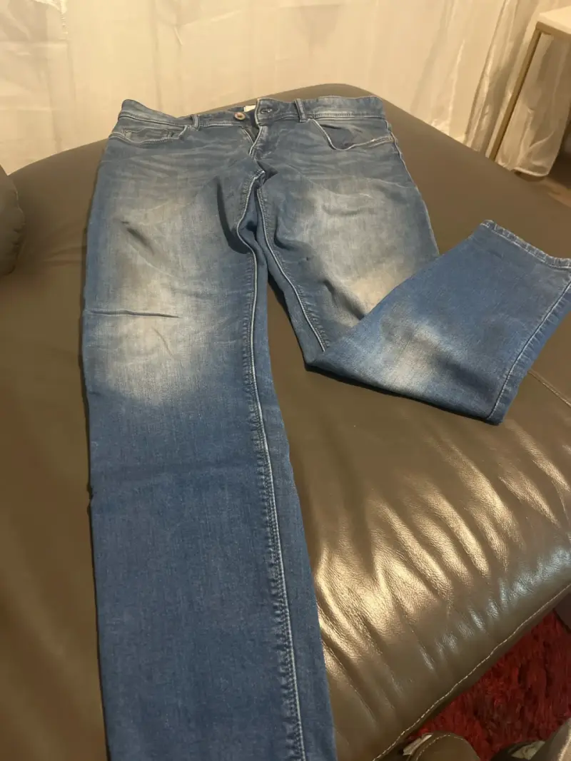 Jeans azul desgastado - 1