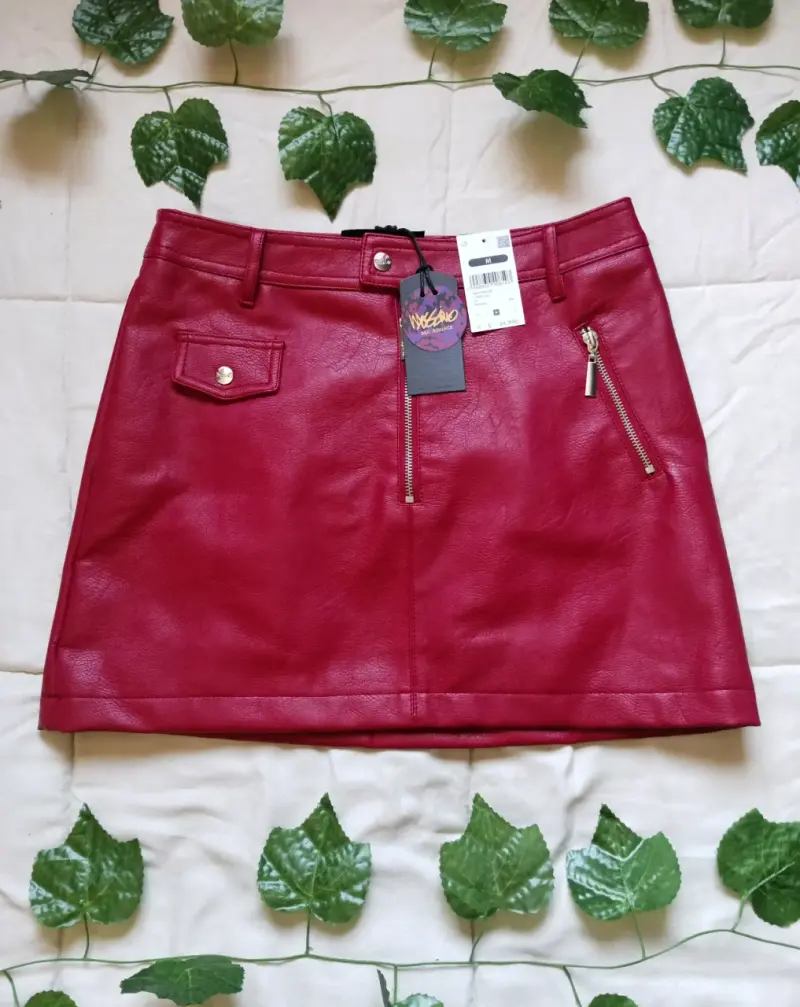 Falda roja de cuero Mossimo - 1