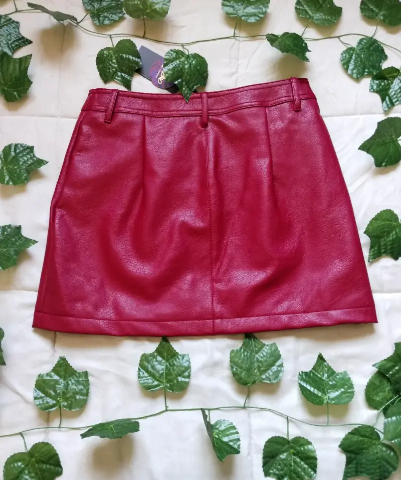 Falda roja de cuero Mossimo - 3