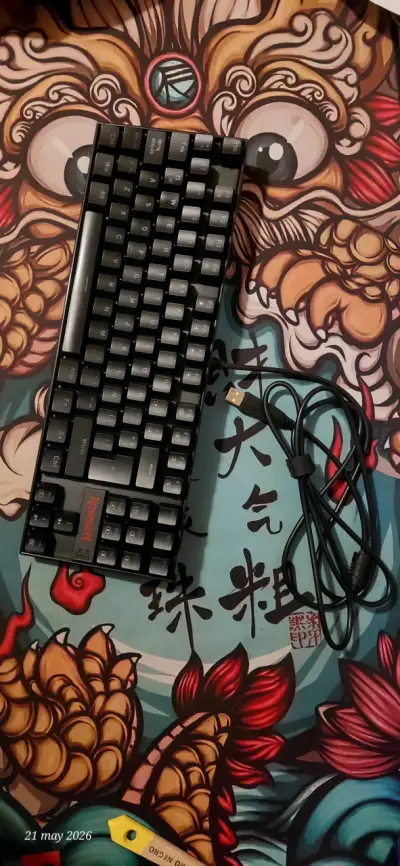 Teclado mecánico Redragon RGB - miniatura 1