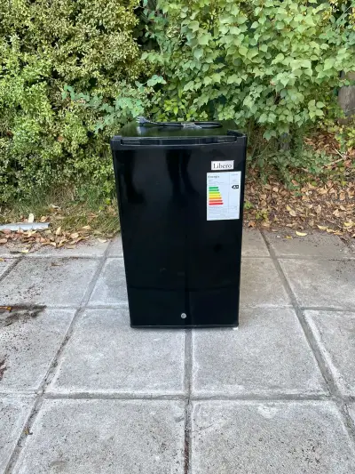 Refrigerador Libero A+ negro - miniatura 4