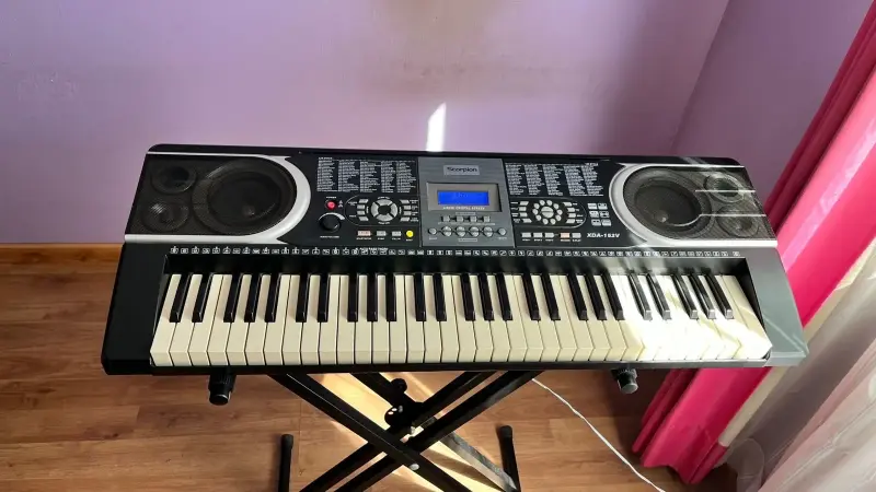 Teclado eléctrico con soporte - 2