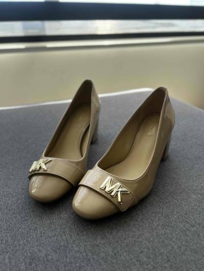 Zapatos MK Jilly Flex Pump Size 35/36 Originales - miniatura 3