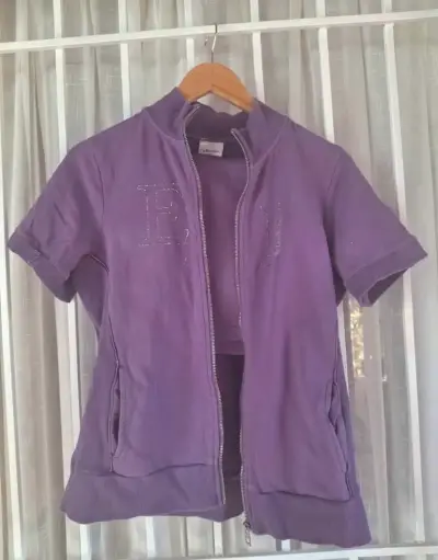 Chaqueta morada con cremallera - miniatura 1