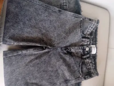 Jeans anchos color negro - miniatura 3