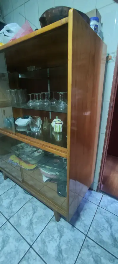 Vitrina antigua de madera maciza - miniatura 2