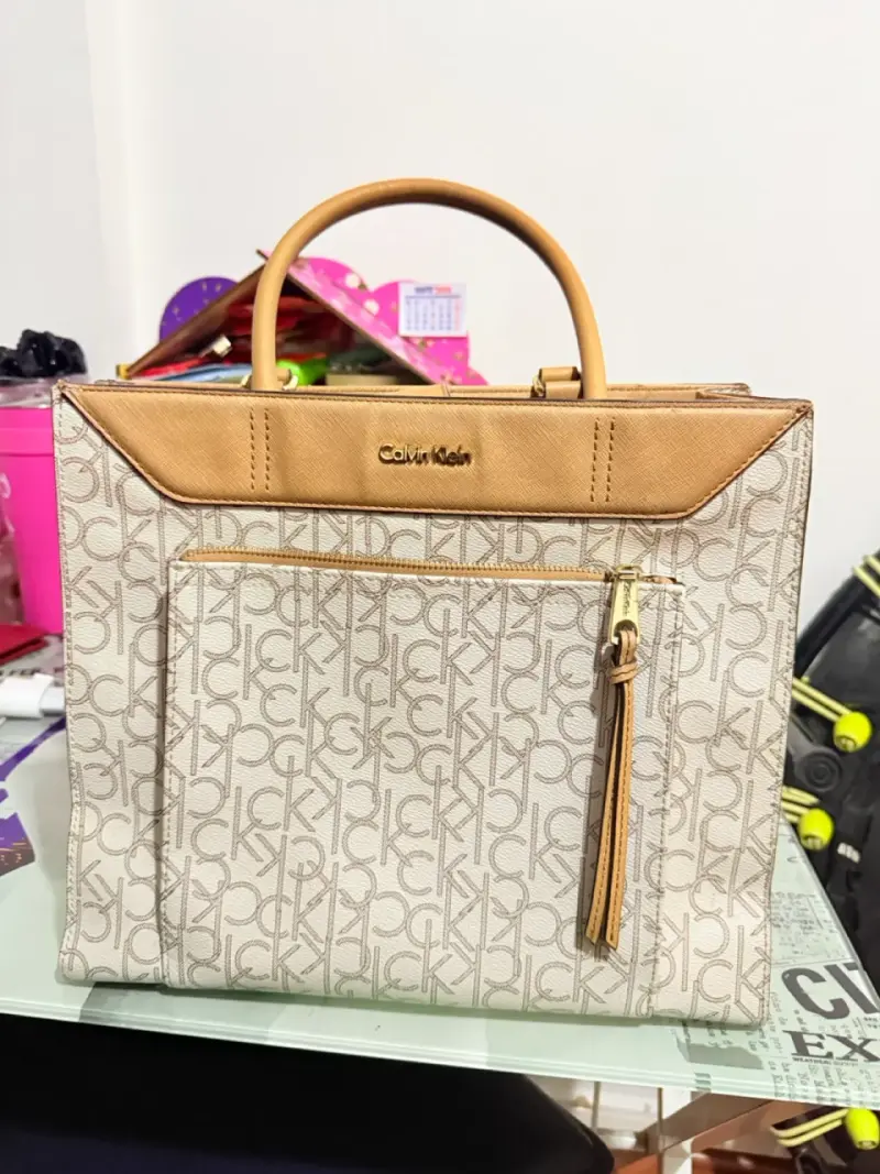 Cartera Calvin Klein