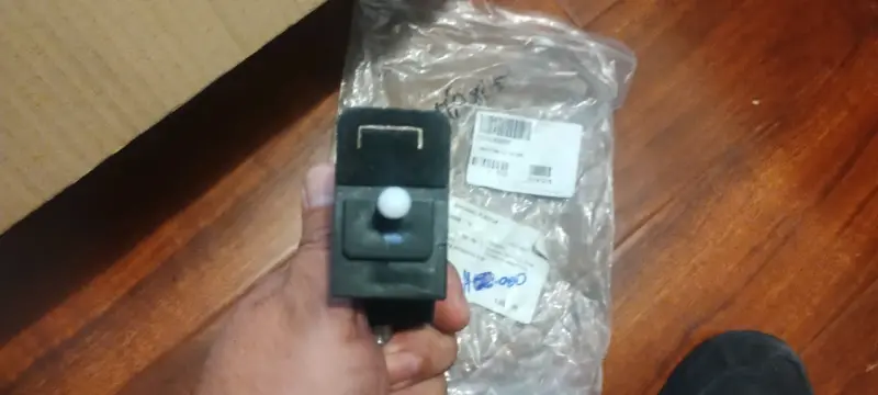 Accionamiento tapa de petróleo Maxus G10 - 3