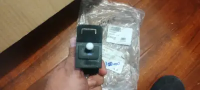 Accionamiento tapa de petróleo Maxus G10 - miniatura 3