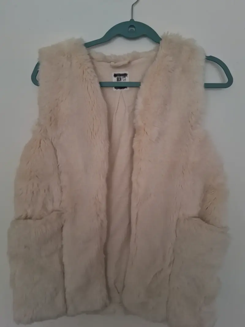 Chaleco de piel sintética beige - 1