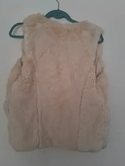Chaleco de piel sintética beige - miniatura 2