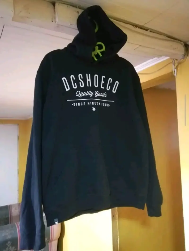 Polerón DC Shoes negro
