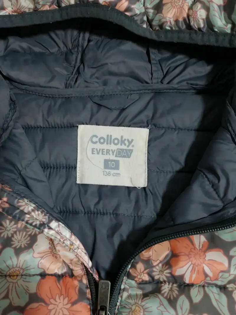 Parka floral con capucha ,colloky talla 10 - 5
