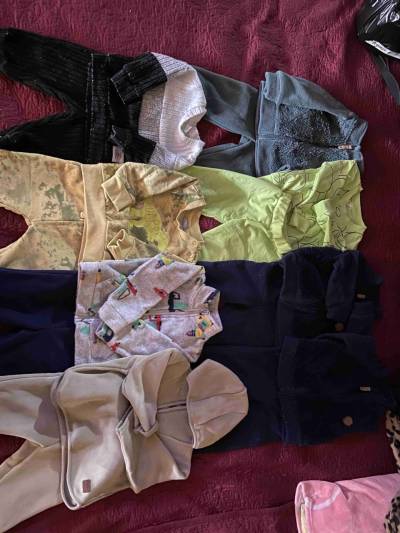 Lote de ropa infantil variada - miniatura 5