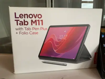 Tablet Lenovo Tab M11 con estuche - miniatura 2