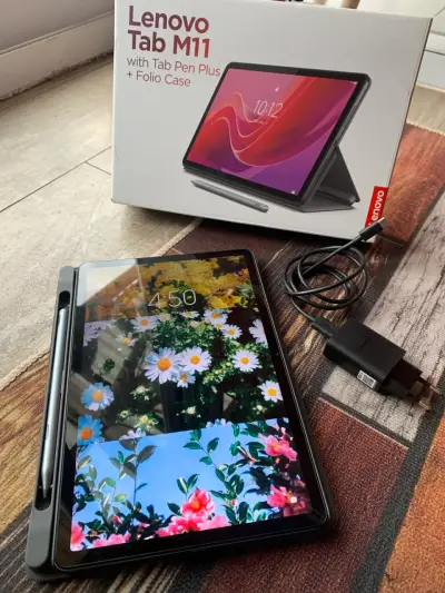 Tablet Lenovo Tab M11 con estuche - miniatura 4