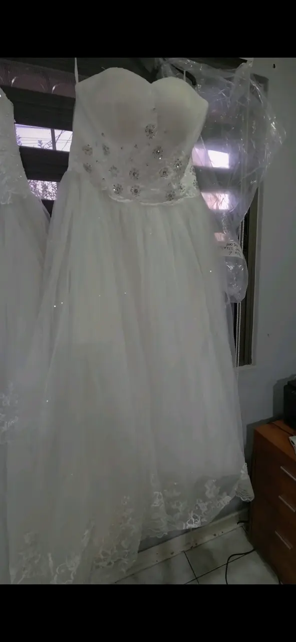 Vestido de novia con encaje - 5