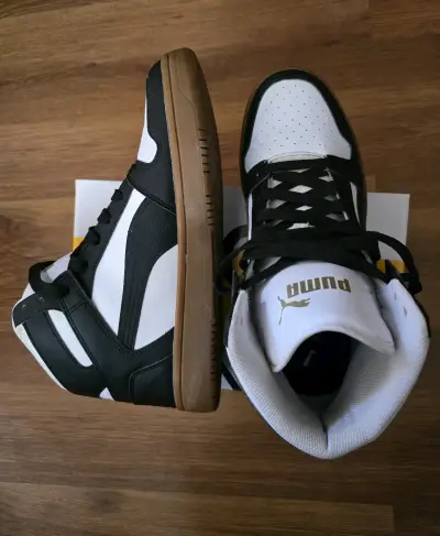 Zapatillas Puma blancas y negras - miniatura 3