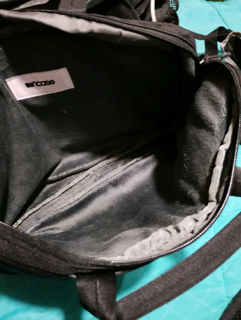 Maletín negro para portátil - 3