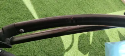 Coche de bebé con silla negra - miniatura 5