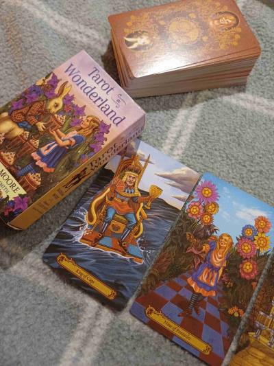Tarot Alicia en el país de las maravillas. - miniatura 2