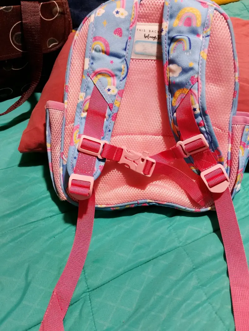 Mochila infantil con arcoiris - 5