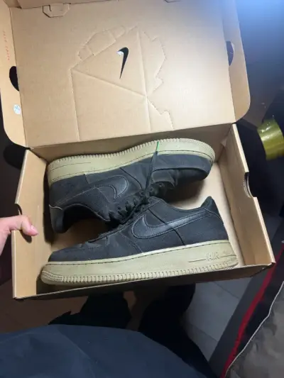 Zapatillas negras Nike Air usadas - miniatura 3