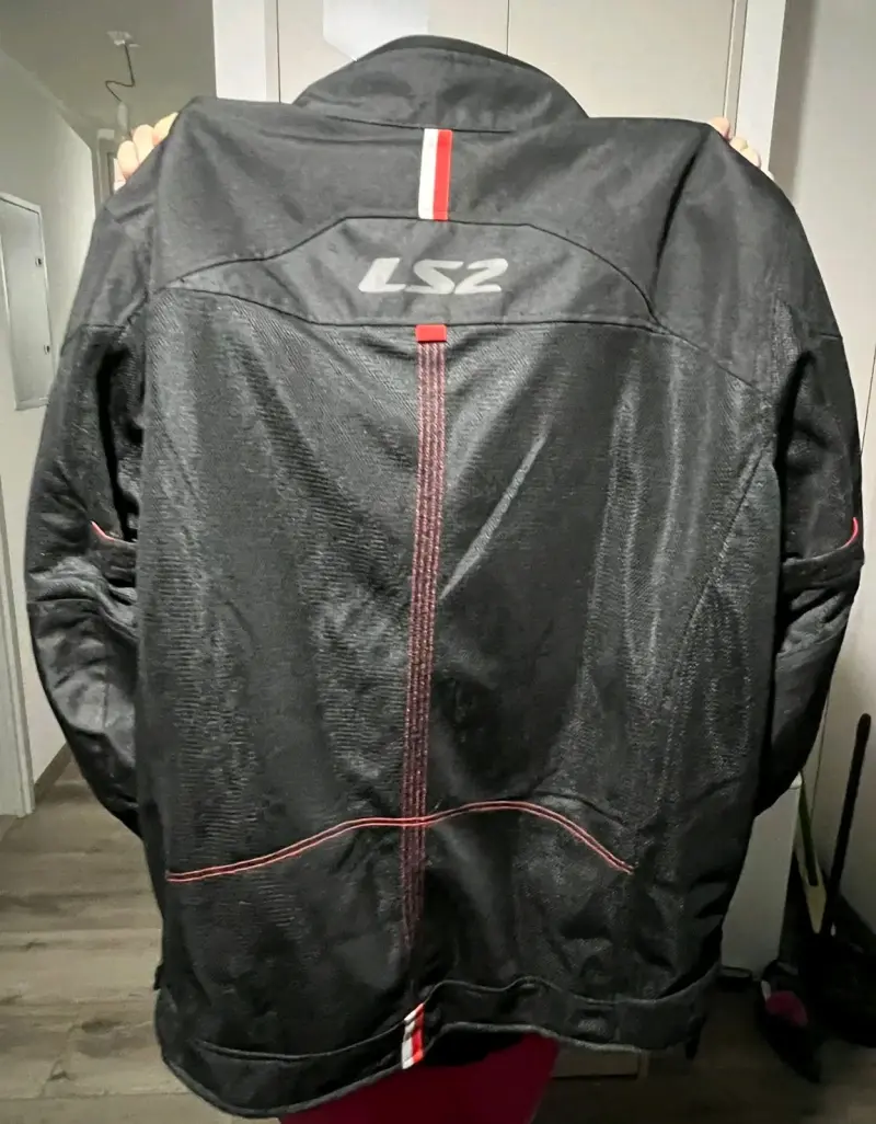 Chaqueta moto negra con cremalleras - 3