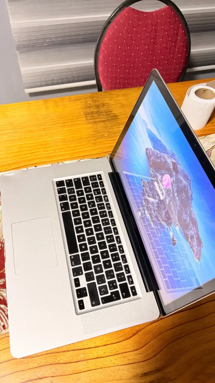 Laptop MacBook usada - 2