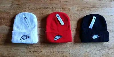 Gorros Nike deportivos varios colores - miniatura 2