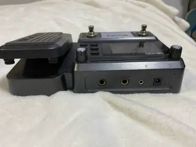Pedalera multiefectos Mooer GE100 - miniatura 2