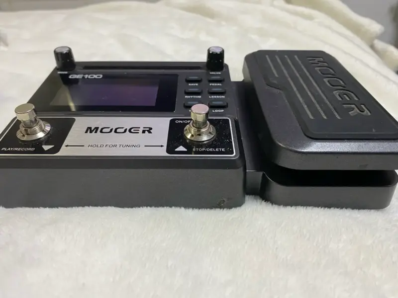 Pedalera multiefectos Mooer GE100 - 3