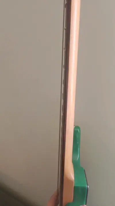 Guitarra eléctrica verde Steeler - miniatura 2
