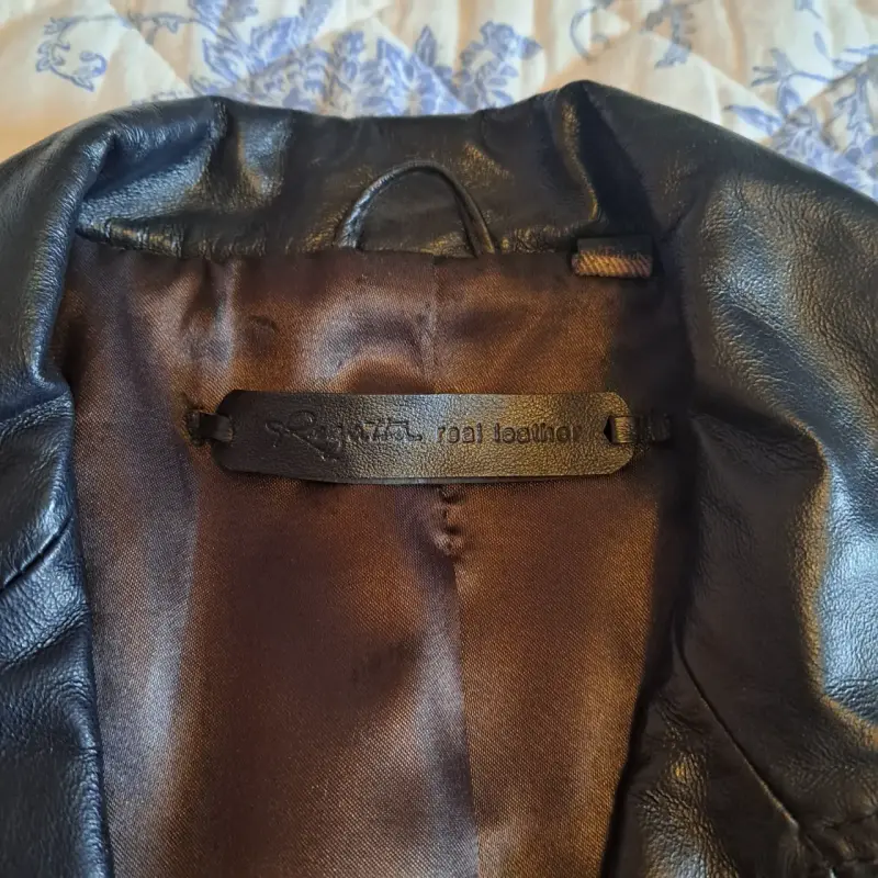 Chaqueta de cuero negra - 3