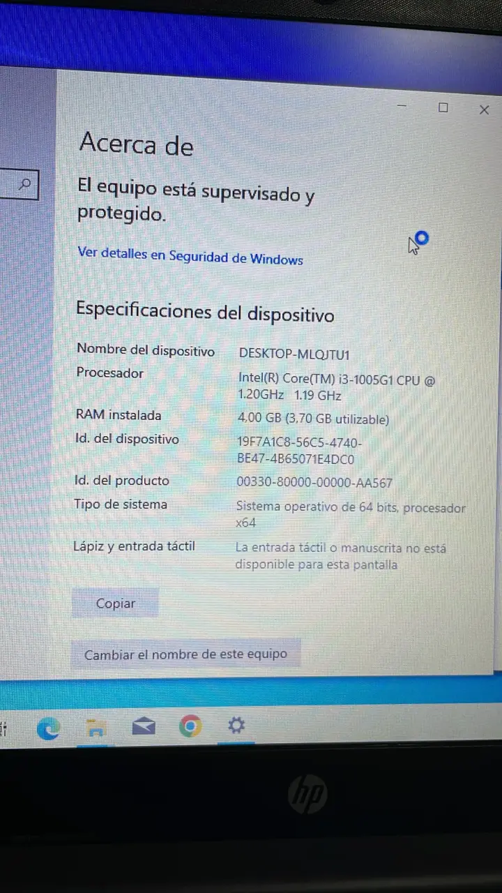 HP Laptop Intel Core i3 4GB RAM - 1