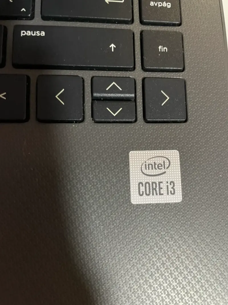 HP Laptop Intel Core i3 4GB RAM - 4