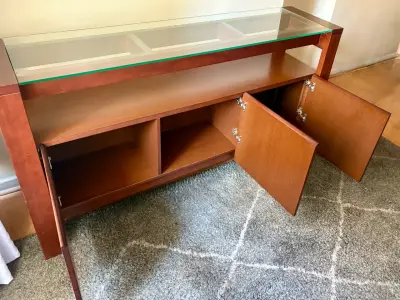 Aparador tipo Rack de madera con vidrio - miniatura 4