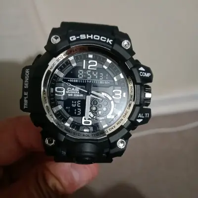 Reloj deportivo G-SHOCK negro - miniatura 3