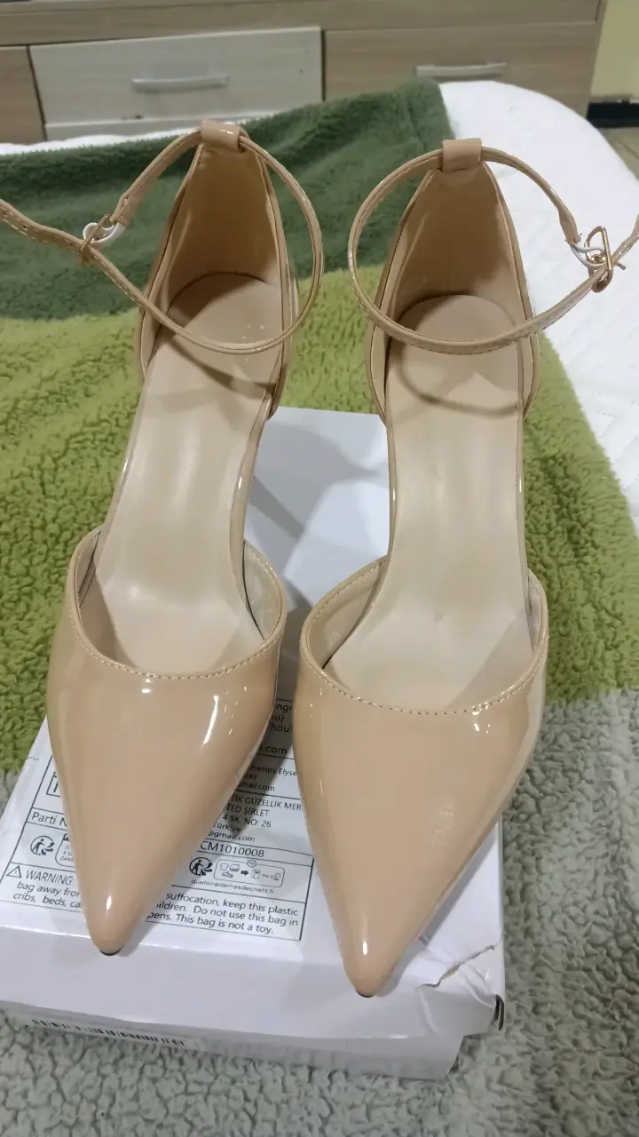 Zapatos de tacón beige - 1